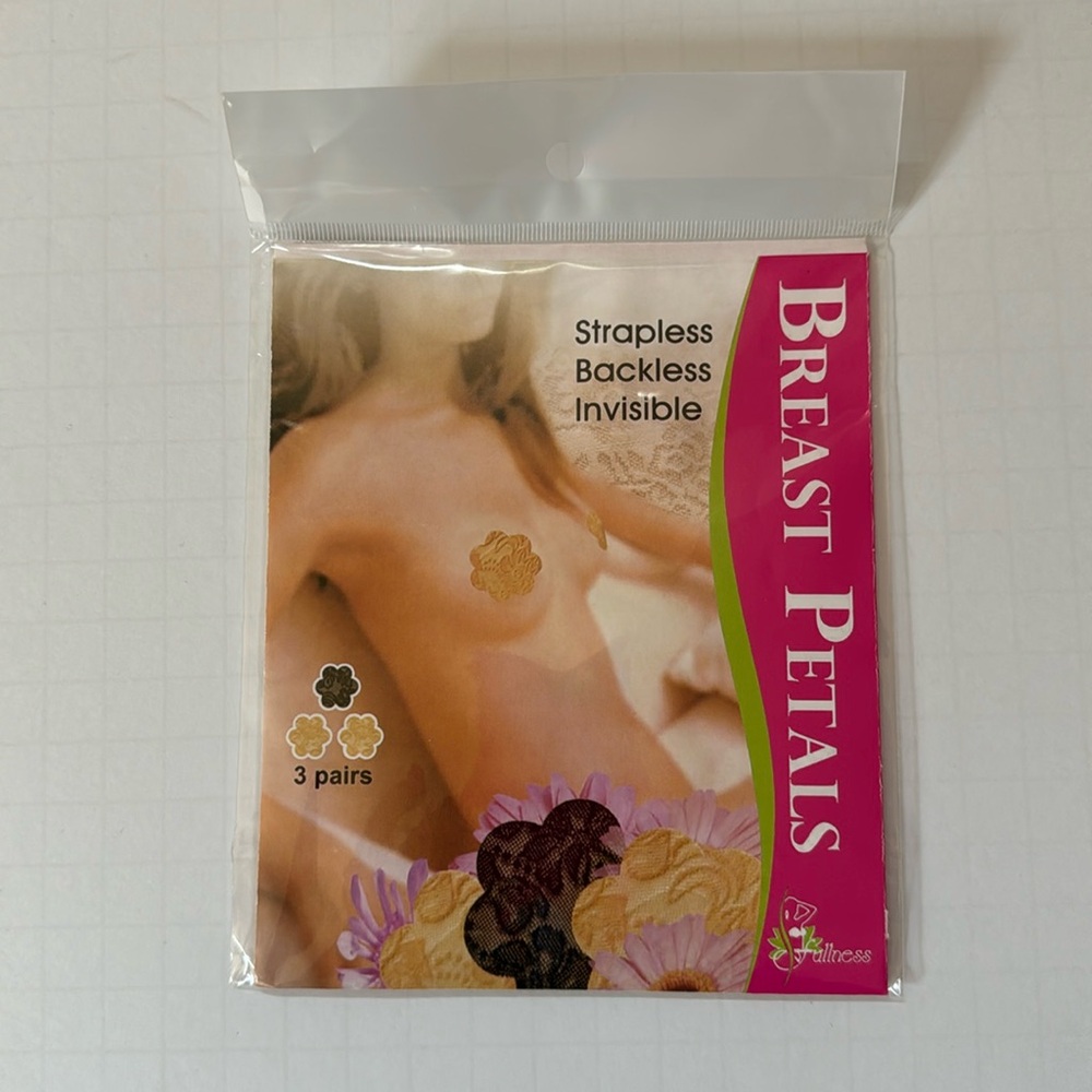 Breast Petals Lace for Strapless and Backless Garments 3 pairs